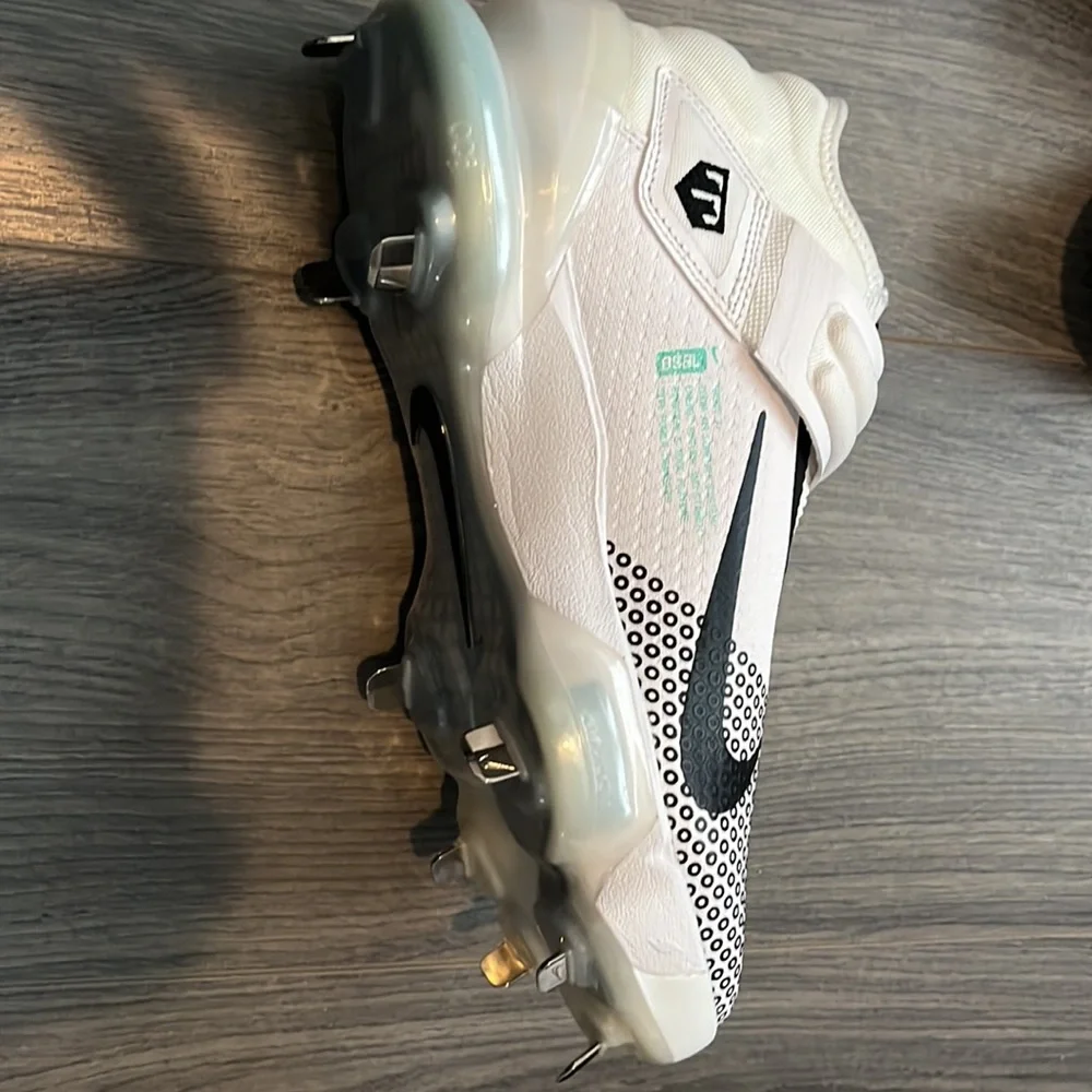 Brand new Nike sport performance Trout 7 MVNJ-856 baseball cleats - Picture 5 of 13